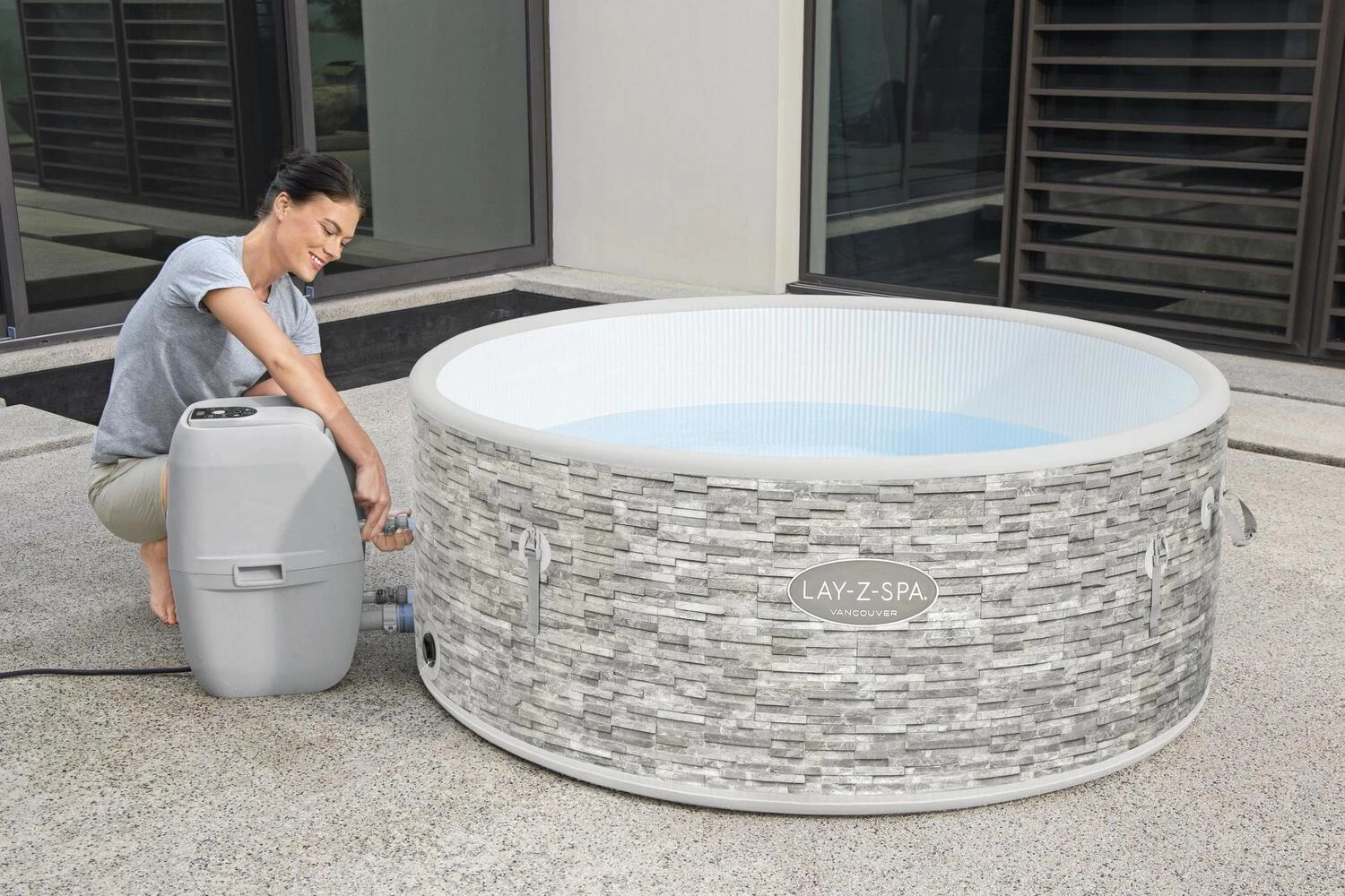 Bestway Opblaasbare Jacuzzi Lay-Z-Spa Vancouver Plus Rond Grijs D 155 H 60 Cm 6 Bestway Opblaasbare Jacuzzi Lay-Z-Spa Vancouver Plus Rond Grijs D 155 H 60 Cm - Afbeelding 6